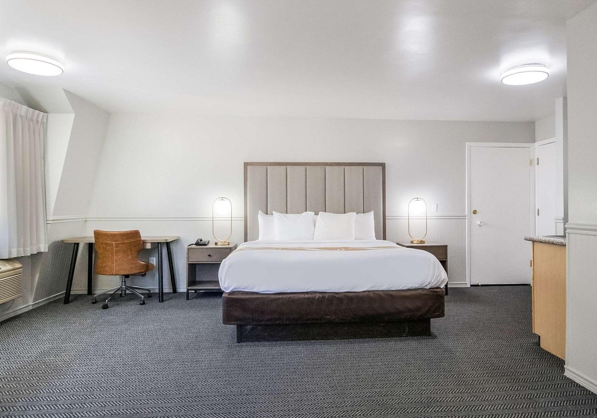 Quality Inn Саус Лэйк Тахо Экстерьер фото